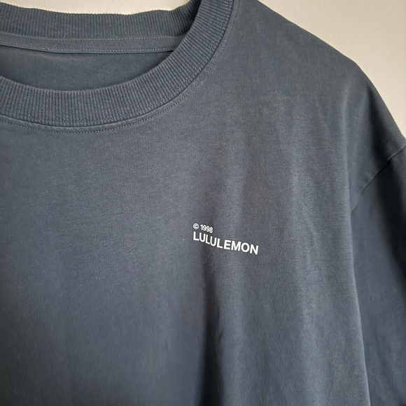 Men’s Lululemon Size Large Heavyweight Cotton Gray Jersey T-Shirt Graphic Cotton - Picture 4 of 8